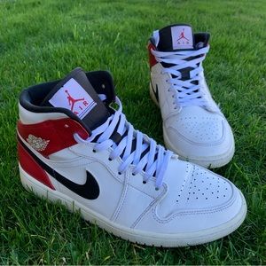 Air Jordan Mid 1 White Chicago